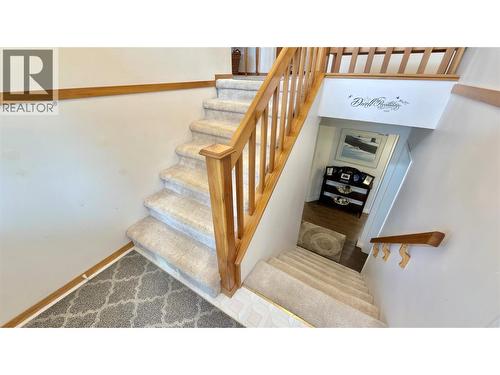 461 Eighth Avenue, Midway, BC - Indoor Photo Showing Other Room