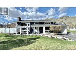 461 Eighth Avenue Midway, BC V0H 1M0