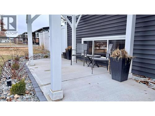 461 Eighth Avenue, Midway, BC - Outdoor With Deck Patio Veranda