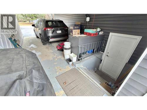 461 Eighth Avenue, Midway, BC - Outdoor