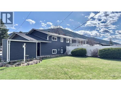 461 Eighth Avenue, Midway, BC - Outdoor