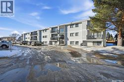 306 258 Pinehouse PLACE  Saskatoon, SK S7K 4X1
