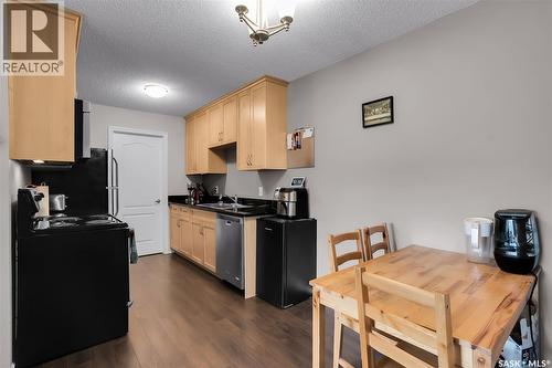 304F 1121 Mckercher Drive, Saskatoon, SK - Indoor Photo Showing Kitchen