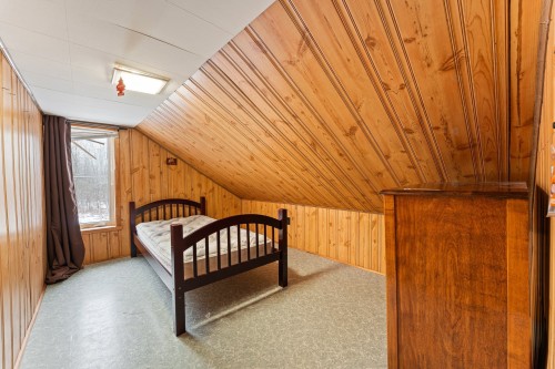 Chambre à coucher - 764 Ch. Dutch, Bedford - Canton, QC - Indoor Photo Showing Bedroom