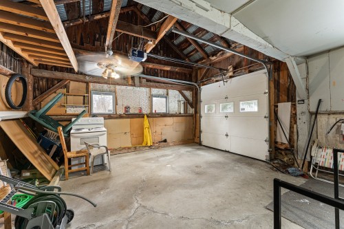 Garage - 764 Ch. Dutch, Bedford - Canton, QC - Indoor Photo Showing Garage