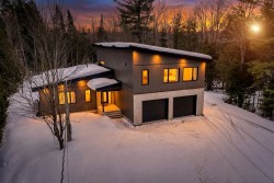 2585 Ch. du Moulin  Saint-Denis-De-Brompton, QC J0B 2P0