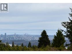 1257 CHARTWELL PLACE  West Vancouver, BC V7S 2S2