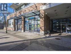 955 EXPO BOULEVARD  Vancouver, BC V6Z 3G8