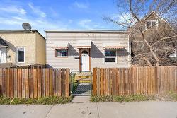 401 Union Avenue W  Winnipeg, MB R2L 0C9