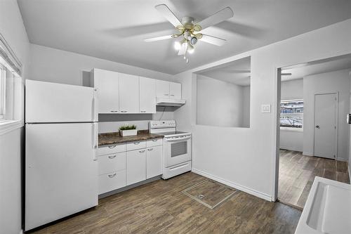 401 Union Avenue W, Winnipeg, MB - Indoor Photo Showing Kitchen