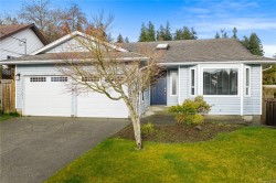 1674 Aspen Way  Campbell River, BC V9W 7B7