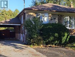 (BSMT.) - 147 FITZGIBBON AVENUE Toronto, ON M1K 4A6