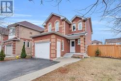 76 SUNLEY CRESCENT  Brampton, ON L6Y 5B7