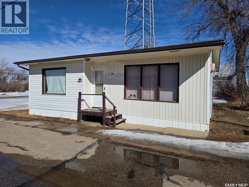 38 Railway Avenue, Redvers, SK 