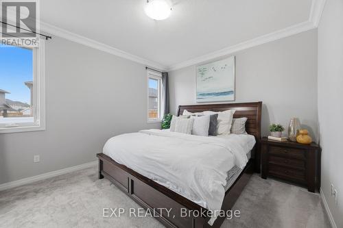 43 Lowrie Crescent, Tillsonburg, ON - Indoor Photo Showing Bedroom