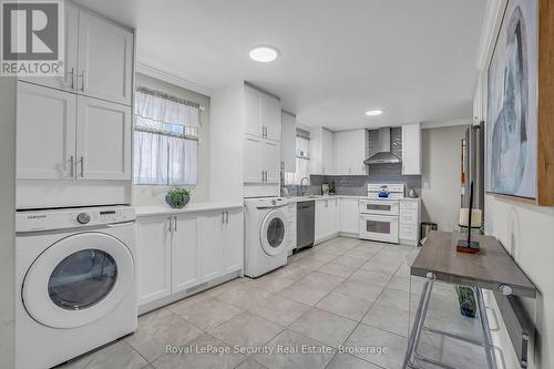 516 Kelvedon Mews, Mississauga, ON - Indoor Photo Showing Laundry Room