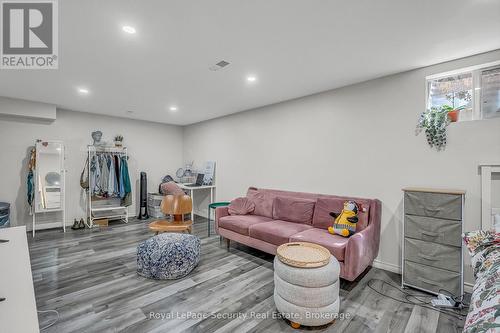 516 Kelvedon Mews, Mississauga, ON - Indoor