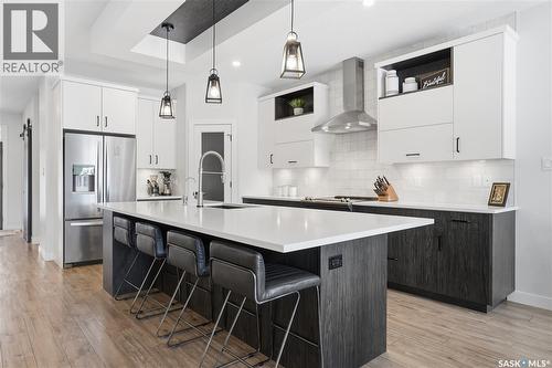 4418 Sage Crescent E, Regina, SK - Indoor Photo Showing Kitchen With Upgraded Kitchen