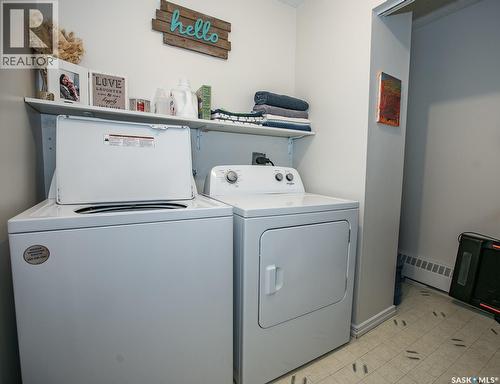 A 22 Nollet Avenue, Regina, SK - Indoor Photo Showing Laundry Room