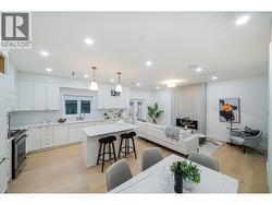 3462 WELWYN STREET  Vancouver, BC V5N 3Y7