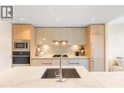 411 3538 SAWMILL CRESCENT  Vancouver, BC V5S 0J8