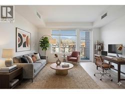 414 725 MARINE DRIVE  North Vancouver, BC V7M 0G2