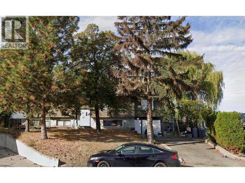 525 GARDEN Terrace  Kamloops, BC V2C 1J4