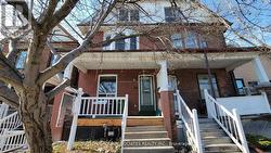 50 LAPPIN AVENUE  Toronto, ON M6H 1Y4