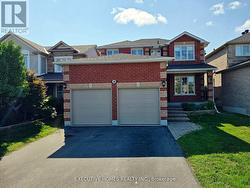 38 SHERWOOD COURT  Barrie, ON L4N 9V1