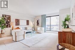 503 - 212 ST. GEORGE STREET  Toronto, ON M5R 2N5