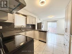 1 - 94 REED DRIVE  Ajax, ON L1S 6T6