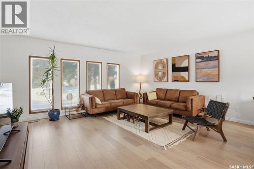 339 Stechishin Way, Saskatoon, SK - Indoor Photo Showing Living Room