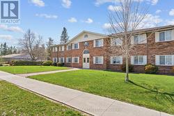 102 - 15 CLIFTON STREET Kawartha Lakes (Fenelon Falls), ON K0M 1N0