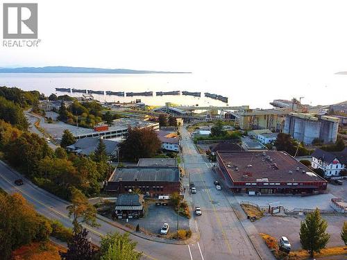 5830 Ash Ave, Powell River, BC 