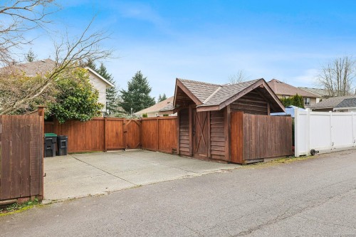 1272 Noel Ave, Comox, BC 