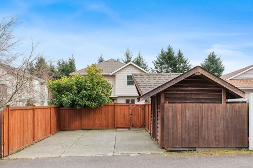 1272 Noel Ave, Comox, BC 