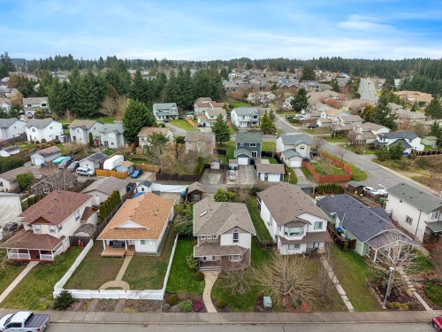 1272 Noel Ave, Comox, BC 