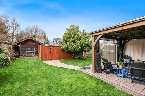 1272 Noel Ave, Comox, BC 