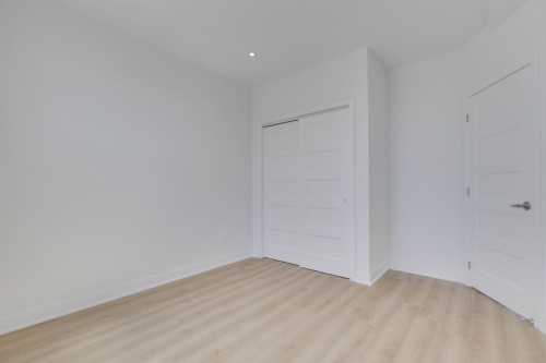 Chambre à coucher - 7123 Av. Querbes, Montréal (Villeray/Saint-Michel/Parc-Extension), QC - Indoor Photo Showing Other Room