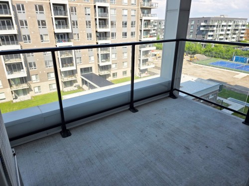 Balcon - 609-248 Boul. Hymus, Pointe-Claire, QC - Outdoor