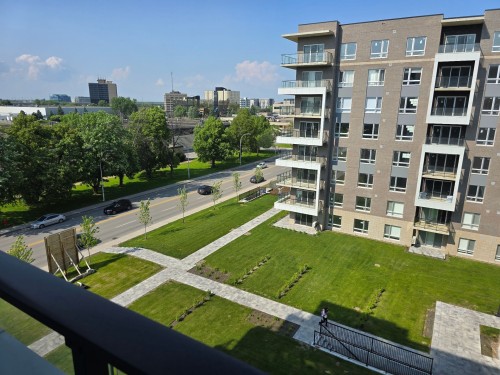 Vue - 609-248 Boul. Hymus, Pointe-Claire, QC - Outdoor
