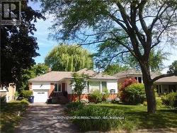 MAIN - 248 PARK HOME AVENUE Toronto, ON M2R 1A3