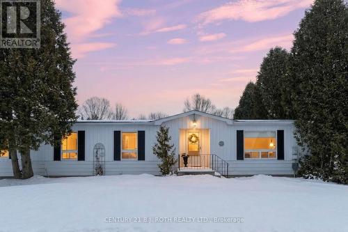 3 DONALD DRIVE  Oro-Medonte, ON L0L 1T0