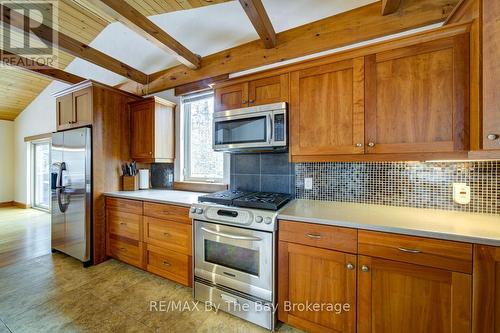 Stainless Steel Appliances - 397 Silver Birch Drive, Tiny, ON - Indoor Photo Showing Kitchen