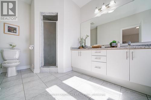 127 Decast Crescent, Markham, ON - Indoor Photo Showing Bathroom