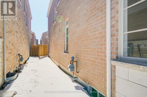 127 Decast Crescent, Markham, ON - Outdoor With Exterior