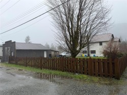 147 Maquinna Ave  Zeballos, BC V0P 2A0