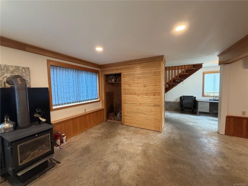 147 Maquinna Ave, Zeballos, BC 