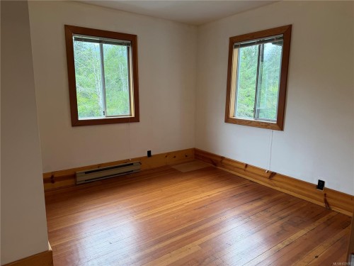 147 Maquinna Ave, Zeballos, BC 