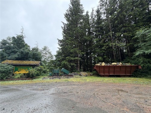147 Maquinna Ave, Zeballos, BC 